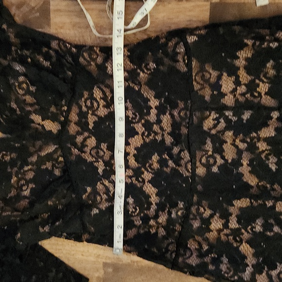 NWT CAbi Black Lace Dress - Size Small - Picture 14 of 16